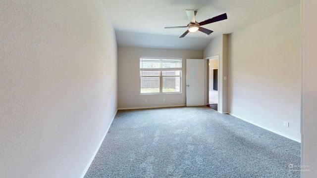 5513 Diaz Avenue, Fort Worth, TX 76107