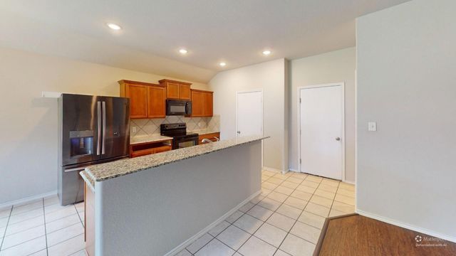 5513 Diaz Avenue, Fort Worth, TX 76107