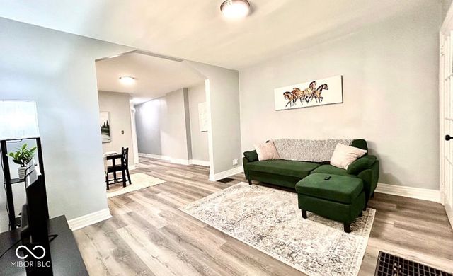 841-843 Wallace Avenue, Indianapolis, IN 46201