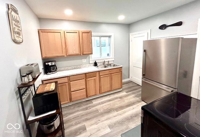 841-843 Wallace Avenue, Indianapolis, IN 46201