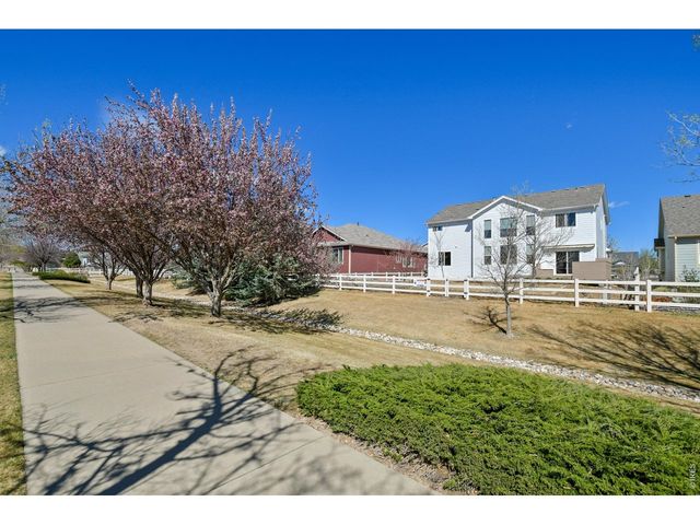 3242 Sedgwick Cir, Loveland, CO 80538