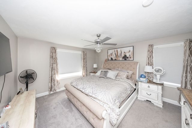 35 J Davis, Charlton, MA 01507