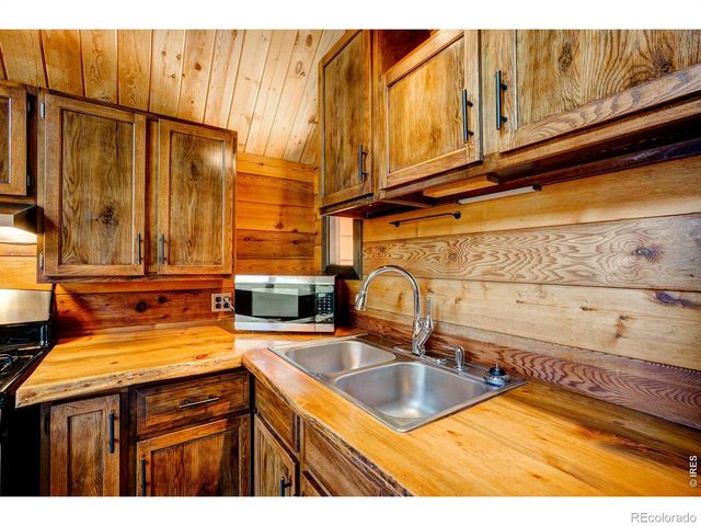 255 Miller Fork Road, Glen Haven, CO 80532