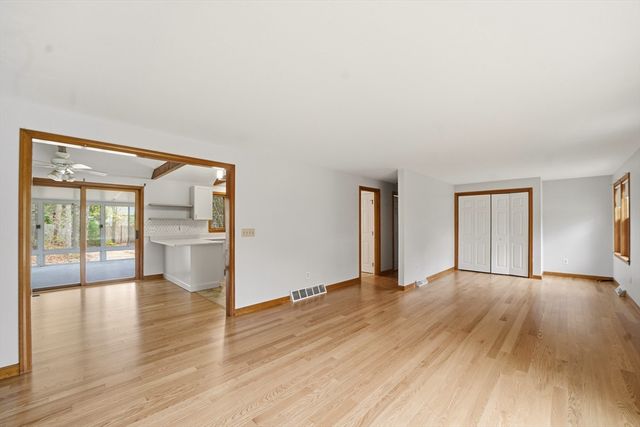 4 Bourne Hay Road, Sandwich, MA 02563