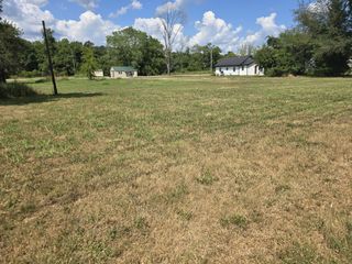 205 Armstrong St, Waverly, TN 37185