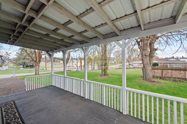 6623 N REGAL St, Spokane, WA 99217