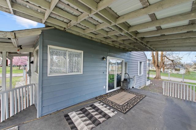 6623 N REGAL St, Spokane, WA 99217