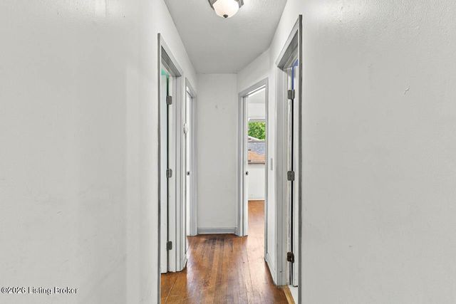 302 Cheryl Ave, Vine Grove, KY 40175