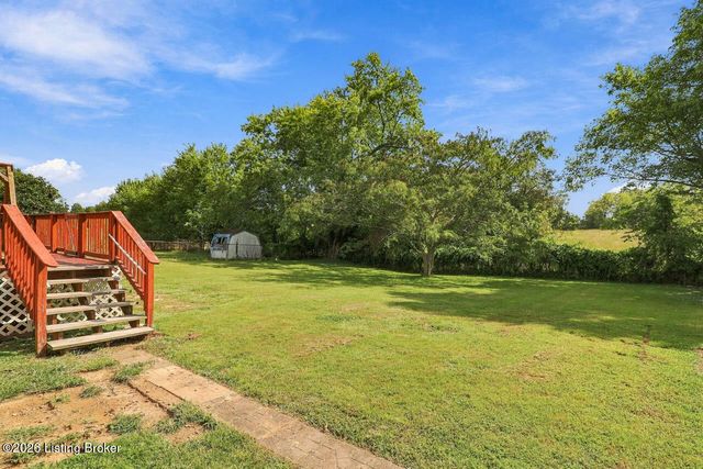 302 Cheryl Ave, Vine Grove, KY 40175