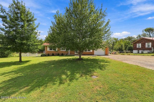 302 Cheryl Ave, Vine Grove, KY 40175