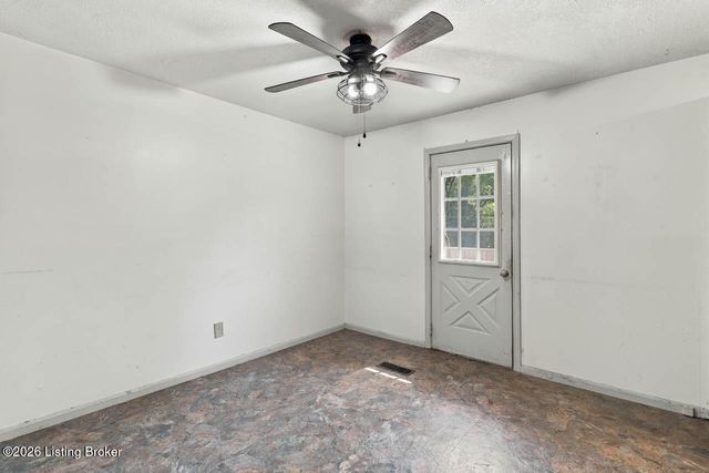 302 Cheryl Ave, Vine Grove, KY 40175
