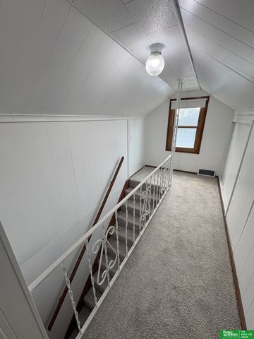 3927 X Street, Omaha, NE 68107