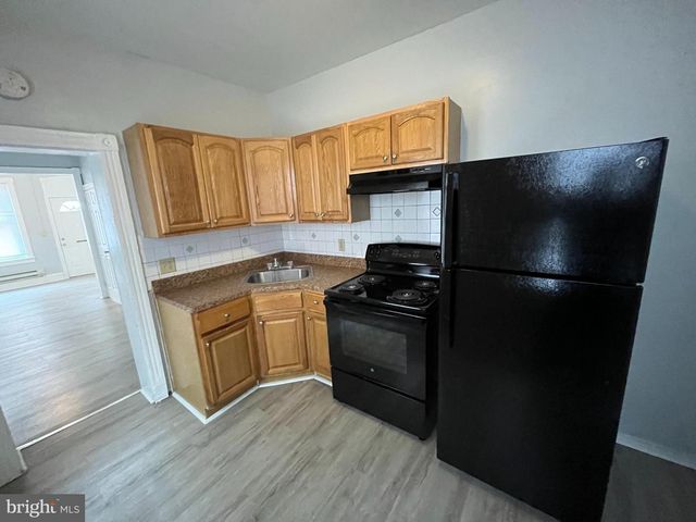 518 JOHNSON ST, Reading, PA 19601