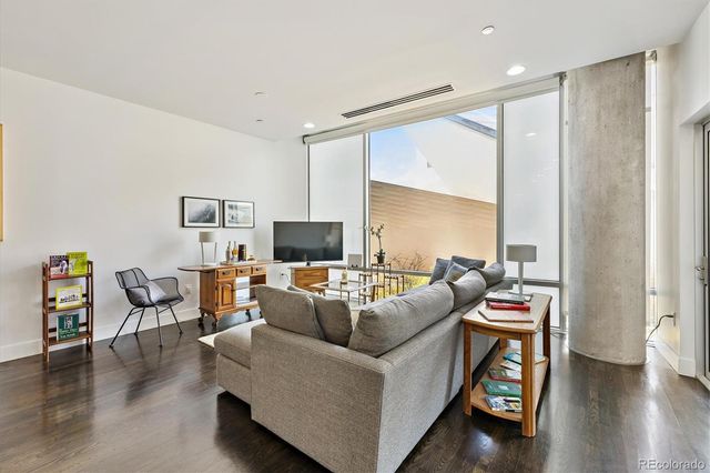 1200 Acoma Street 303, Denver, CO 80204