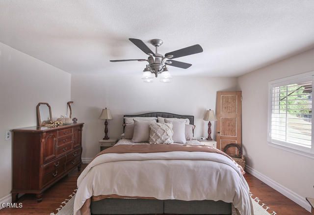 20530 Lisa Gail Drive, Santa Clarita, CA 91350