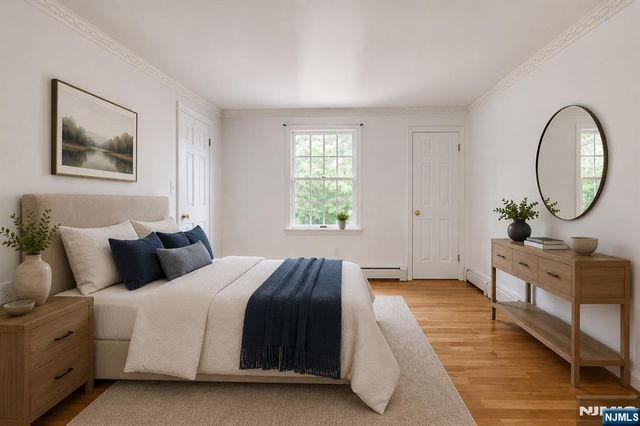 2 Rogers Court, Midland Park, NJ 07432