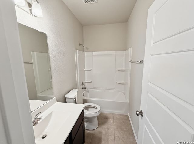 6218 Longhurst Way, San Antonio, TX 78218