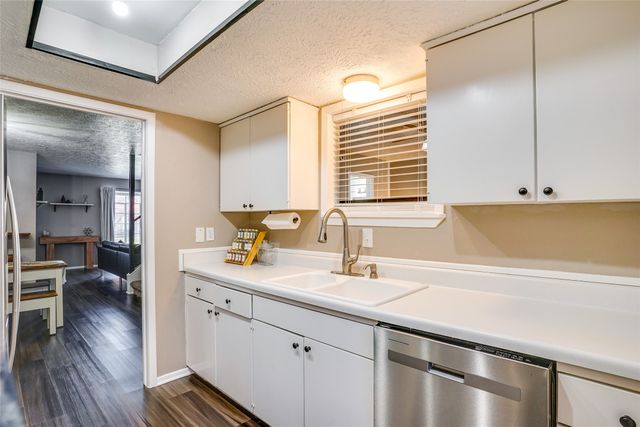 42 W Creek Lane 3, Grand Prairie, TX 75052