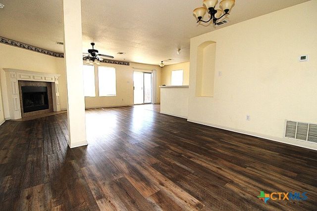 5707 Schneider Drive, Killeen, TX 76542