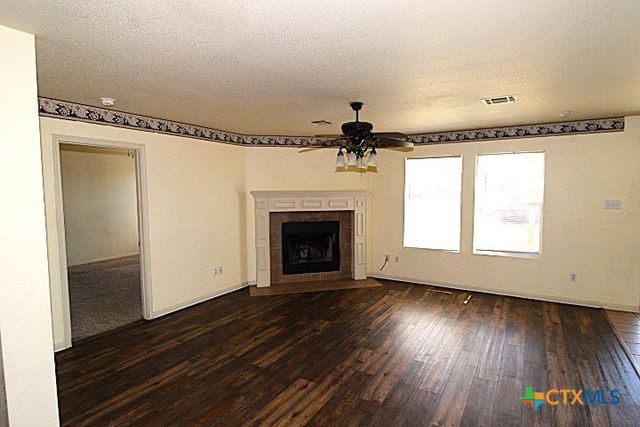 5707 Schneider Drive, Killeen, TX 76542