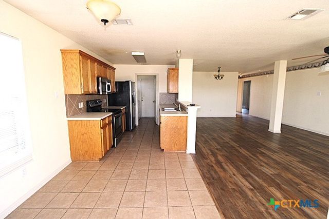 5707 Schneider Drive, Killeen, TX 76542