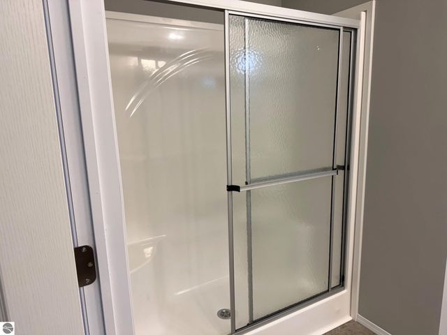 1211 Wellington Drive, Mt Pleasant, MI 48858