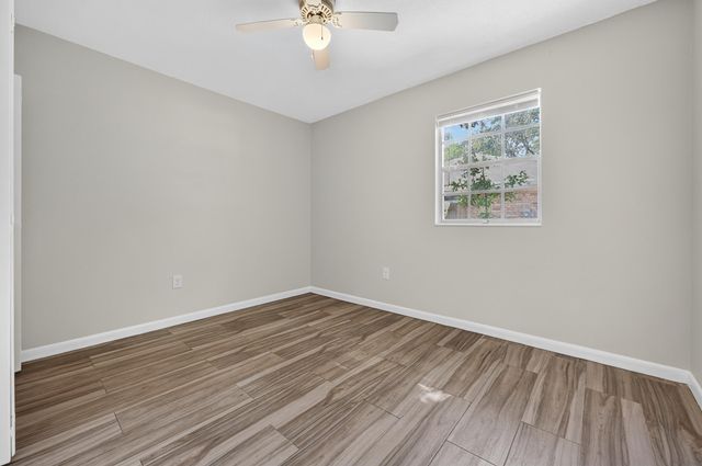 614 NE Merioneth Drive, Fort Walton Beach, FL 32547