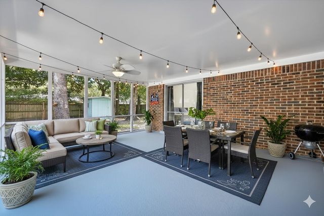 614 NE Merioneth Drive, Fort Walton Beach, FL 32547