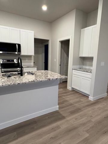 2176 Langford Avenue, Lubbock, TX 79407