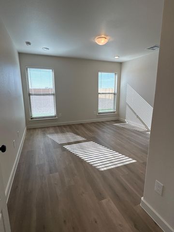 2176 Langford Avenue, Lubbock, TX 79407