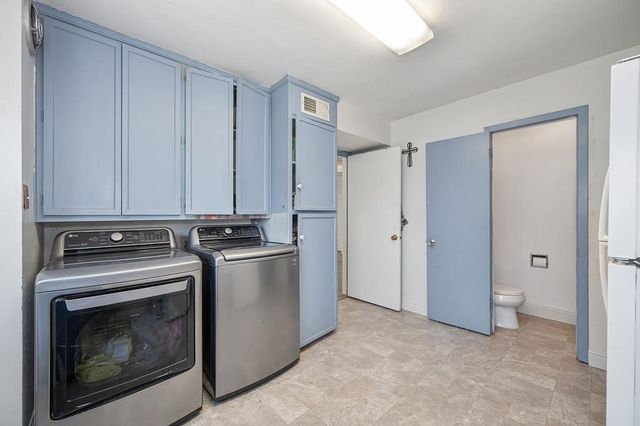 4950 Richwood Ct, Fair Oaks, CA 95628
