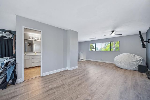 4950 Richwood Ct, Fair Oaks, CA 95628