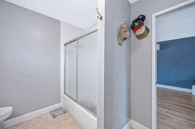 4950 Richwood Ct, Fair Oaks, CA 95628