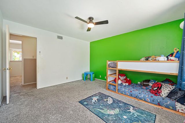 4950 Richwood Ct, Fair Oaks, CA 95628