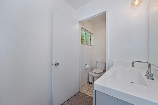 4950 Richwood Ct, Fair Oaks, CA 95628
