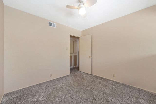 4950 Richwood Ct, Fair Oaks, CA 95628
