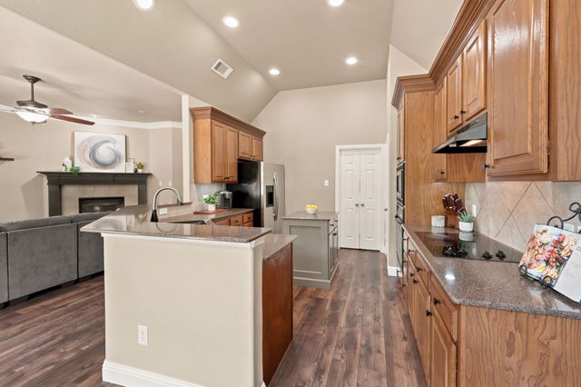2510 Kodiak Circle, Euless, TX 76039
