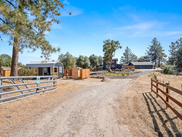 58569 Road 601, Ahwahnee, CA 93601