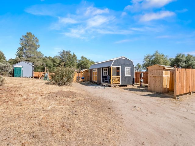 58569 Road 601, Ahwahnee, CA 93601