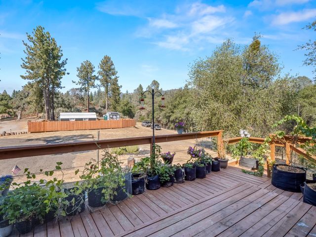 58569 Road 601, Ahwahnee, CA 93601