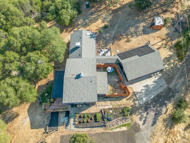 58569 Road 601, Ahwahnee, CA 93601