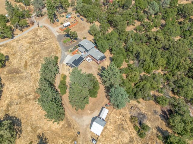 58569 Road 601, Ahwahnee, CA 93601