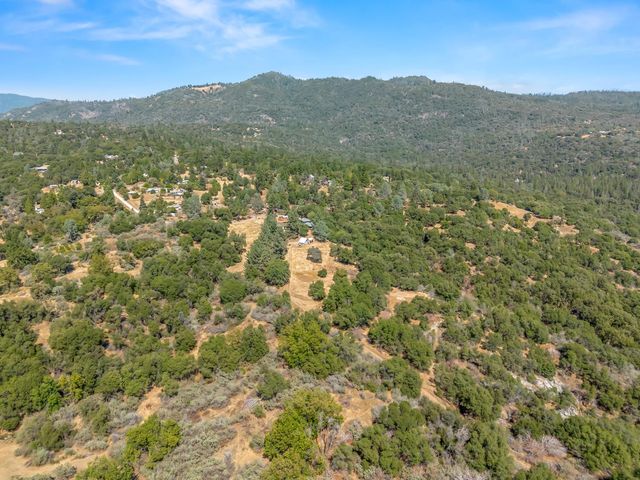 58569 Road 601, Ahwahnee, CA 93601
