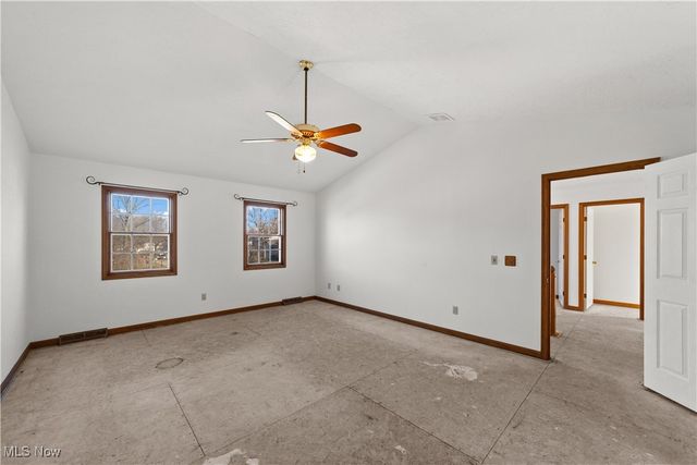 34210 Beacon Drive, Willoughby, OH 44094