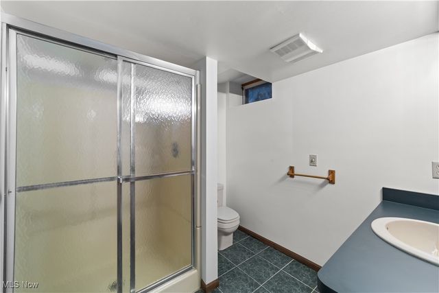 34210 Beacon Drive, Willoughby, OH 44094