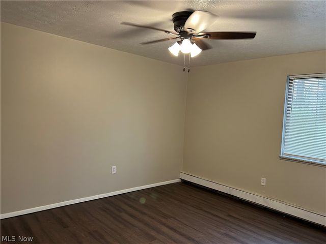 23875 David Drive 106, North Olmsted, OH 44070