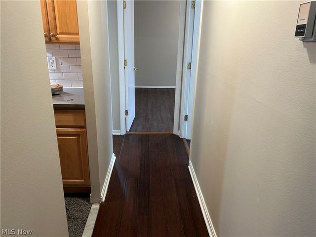 23875 David Drive 106, North Olmsted, OH 44070