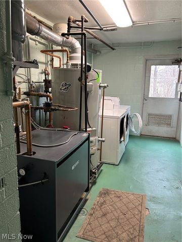 23875 David Drive 106, North Olmsted, OH 44070