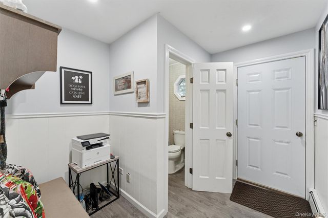 39 Cozine Road, Center Moriches, NY 11934