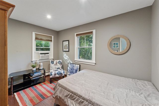 39 Cozine Road, Center Moriches, NY 11934